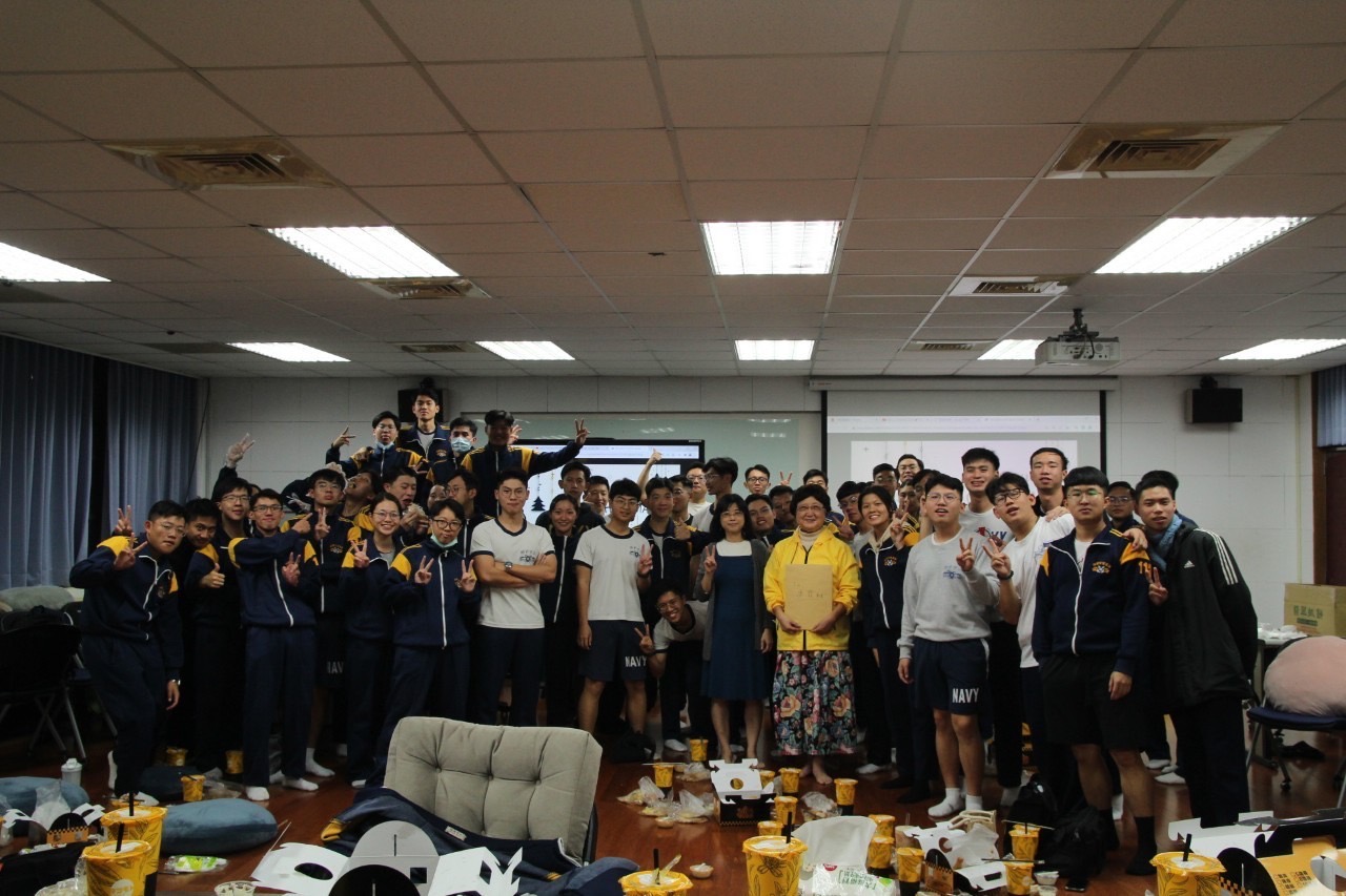 The Department of Applied Foreign Languages held a Christmas dinner活動照片1